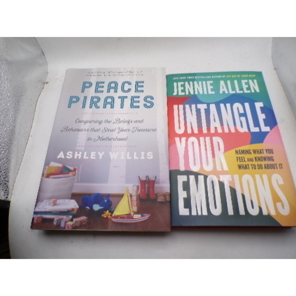 Peace Pirates Ashley Willis & Untangle Your Emotions Jennie Allen 2 Book Bundle